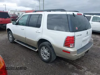 2005 Mercury Mountaineer Convenience z VIN 4M2DU86K15ZJ26605, wystawiony jako IAAI lot #41831527 z przebiegiem 211 080 mil mil oraz . Historia ofert i sprzedaży dostępna na DreamBid. Obrazek 3.