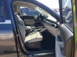 2020 Kia Telluride SX with VIN 5XYP5DHC6LG089979, listed as a IAAI auction lot 41865350 with 79,185 mi miles and . Bid and sale history available at DreamBid. Image 5.