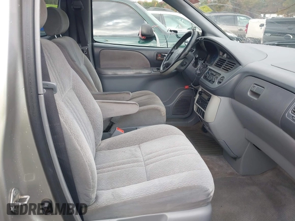 2003 Toyota Sienna CE with VIN 4T3ZF19C93U551570, listed as a IAAI auction lot 40961703 with 285,644 mi miles. Bid and sale history available at carsss.com. Image 5.
