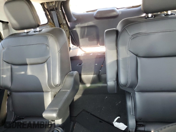 2024 Ford Explorer XLT with VIN 1FMSK7DH1RGA88701, listed as a Copart auction lot 51088365 with 10,282 mi miles and Salvage Title. Bid and sale history available at DreamBid. Image 10.