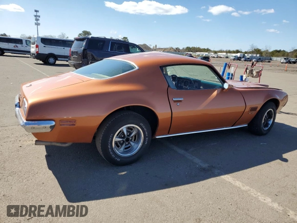 1971 Pontiac Firebird z VIN 226871N109344, wystawiony jako Copart lot #50884415 z przebiegiem 86 664 mil mil oraz Czysty tytuł • Clean title. Historia ofert i sprzedaży dostępna na DreamBid. Obrazek 3.