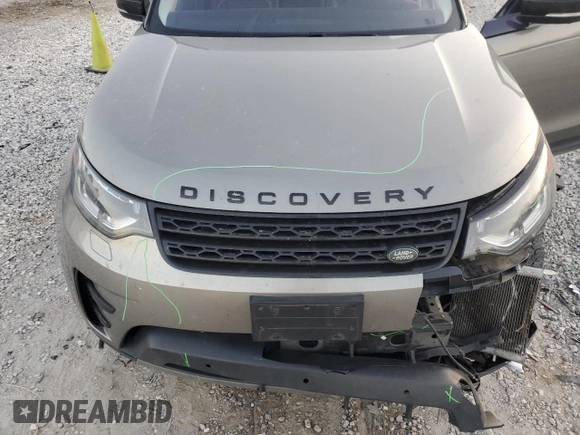 2017 Land Rover Discovery First Edition with VIN SALRTBBV8HA016027, listed as a Copart auction lot 83689894 with 91,000 mi miles and Salvage Title. Bid and sale history available at carsss.com. Image 12.