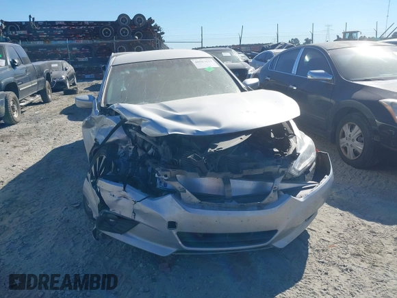 2018 Nissan Altima SR with VIN 1N4AL3AP4JC205173, listed as a IAAI auction lot 40567623 with 110,262 mi miles and . Bid and sale history available at DreamBid. Image 6.