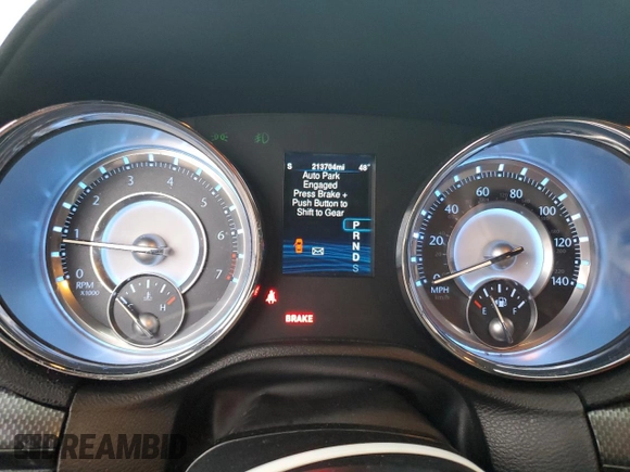 2013 Chrysler 300 S z VIN 2C3CCAGG1DH590552, wystawiony jako Copart lot #83837574 z przebiegiem 213 704 mil mil oraz Nie do naprawy • Non repairable. Historia ofert i sprzedaży dostępna na DreamBid. Obrazek 9.