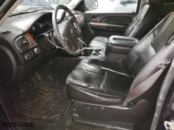 2007 Chevrolet Silverado 1500 LTZ with VIN 2GCEK13M671639695, listed as a Copart auction lot 52032505 with 132,341 mi miles and Salvage Title. Bid and sale history available at carsss.com. Image 7.