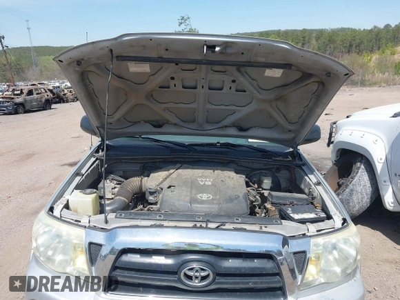 2007 Toyota Tacoma PreRunner with VIN 5TETU62N67Z427352, listed as a IAAI auction lot 41900208 with 167,616 mi miles. Bid and sale history available at carsss.com. Image 10.