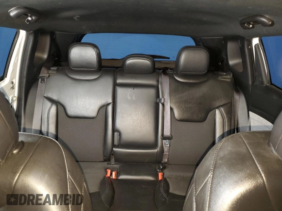 2023 Jeep Compass Latitude z VIN 3C4NJDBN0PT553621, wystawiony jako Copart lot #61347185 z przebiegiem 51 588 mil mil oraz Czysty tytuł • Clean title. Historia ofert i sprzedaży dostępna na DreamBid. Obrazek 10.