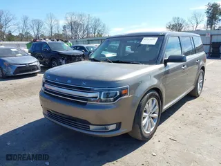 2014 Ford Flex Limited with VIN 2FMGK5D85EBD00687, listed as a IAAI auction lot 41715925 with 211,280 mi miles. Bid and sale history available at carsss.com. Image 2.
