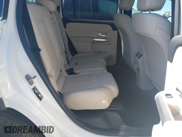 2023 Mercedes-Benz GLB 250 с VIN W1N4M4GB8PW320011, выставлен на аукционе IAAI как лот 41310606 с пробегом 19 091 миль миль и . История ставок и продаж доступна на DreamBid. Изображение 8.