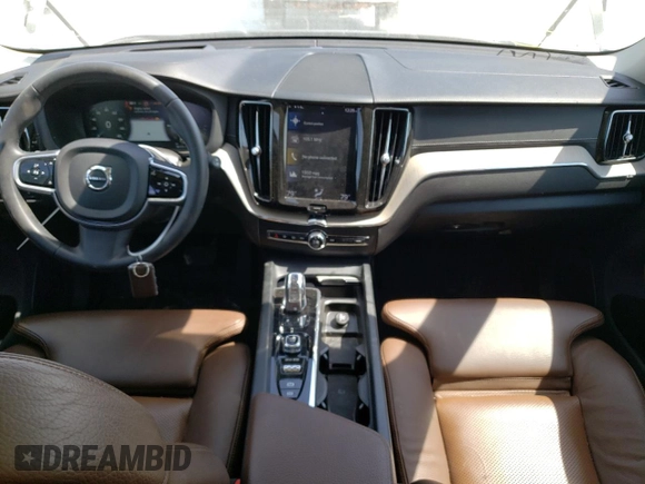 2018 Volvo XC60 Inscription with VIN LYVBR0DL2JB100799, listed as a Copart auction lot 44173083 with 42,777 mi miles. Bid and sale history available at carsss.com. Image 8.