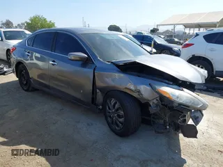 2016 Nissan Altima S with VIN 1N4AL3AP8GN318492, listed as a IAAI auction lot 42330981 with Not provided miles and . Bid and sale history available at DreamBid. Image 1.