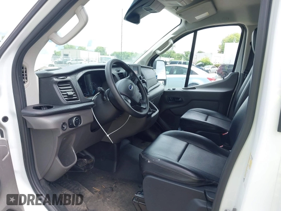 2020 Ford Transit Cargo с VIN 1FTBR1Y86LKA35522, выставлен на аукционе IAAI как лот 42505804 с пробегом 50 745 миль миль и . История ставок и продаж доступна на DreamBid. Изображение 5.