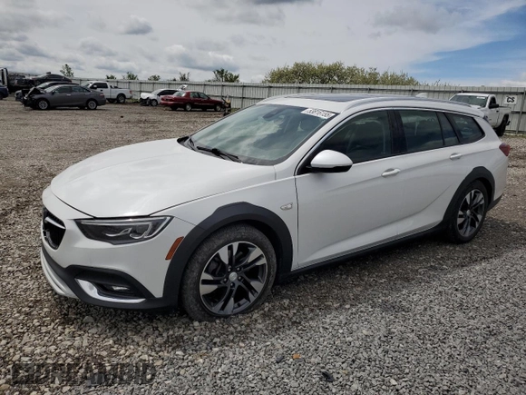 2018 Buick Regal Essence with VIN W04GV8SX1J1086174, listed as a Copart auction lot 53816155 with 82,471 mi miles and Salvage title. Bid and sale history available at DreamBid. Image 1.