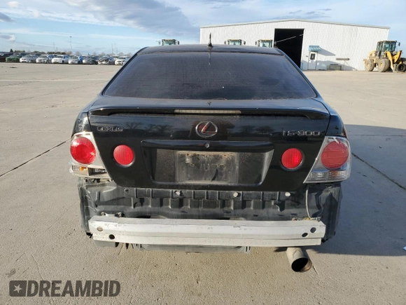 2003 Lexus IS 300/350 z VIN JTHBD192030072780, wystawiony jako Copart lot #46486285 z przebiegiem 179 383 mil mil oraz Szkoda całkowita • Salvage title. Historia ofert i sprzedaży dostępna na DreamBid. Obrazek 6.