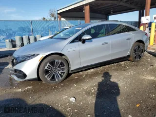 2022 Mercedes-Benz EQS with VIN W1KCG2DB9NA005060, listed as a Copart auction lot 86318344 with 0 mi miles and Salvage Title. Bid and sale history available at carsss.com. Image 1.