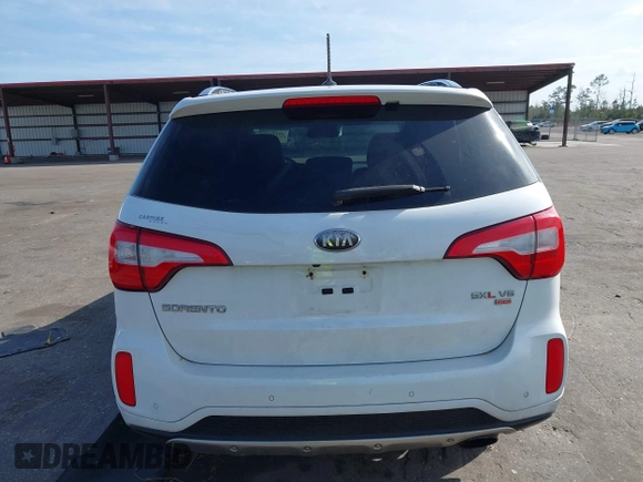 2014 Kia Sorento SX with VIN 5XYKW4A78EG471101, listed as a IAAI auction lot 41718791 with 160,968 mi miles. Bid and sale history available at carsss.com. Image 16.