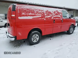 2018 GMC Savana Cargo Van with VIN 1GTW7AFG4J1304654, listed as a Copart auction lot 88027855 with 221,056 mi miles and Salvage Title. Bid and sale history available at carsss.com. Image 3.