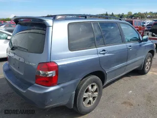 2007 Toyota Highlander w/3rd Row with VIN JTEEP21A670212606, listed as a IAAI auction lot 42053816 with 335,553 mi miles. Bid and sale history available at carsss.com. Image 6.