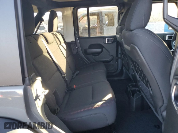 2020 Jeep Wrangler Unlimited Recon with VIN 1C4HJXFN9LW156972, listed as a Copart auction lot 81590604 with 13,834 mi miles and Salvage title. Bid and sale history available at DreamBid. Image 10.
