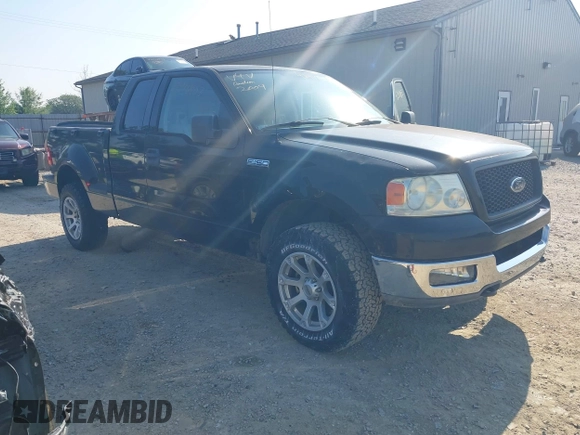 2004 Ford F-150 XLT z VIN 1FTPX04514KD80136, wystawiony jako IAAI lot #42410803 z przebiegiem 115 586 mil mil oraz . Historia ofert i sprzedaży dostępna na DreamBid. Obrazek 1.