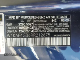 2024 Mercedes-Benz C 300 z VIN W1KAF4GB6RR212675, wystawiony jako Copart lot #51832285 z przebiegiem 6 333 mil mil oraz Szkoda całkowita • Salvage title. Historia ofert i sprzedaży dostępna na DreamBid. Obrazek 12.