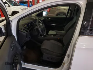 2019 Ford Escape SE z VIN 1FMCU9GD9KUB11829, wystawiony jako IAAI lot #42399993 z przebiegiem 81 910 mil mil oraz . Historia ofert i sprzedaży dostępna na DreamBid. Obrazek 4.
