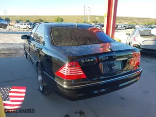 2006 Mercedes-Benz S-Class 5.0L with VIN WDBNG75J36A482914, listed as a IAAI auction lot 41826966 with 65,654 mi miles. Bid and sale history available at carsss.com. Image 3.
