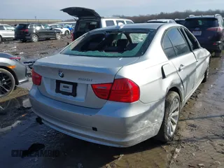 2011 BMW 3 Series 328i xDrive with VIN WBAPK7G50BNN78881, listed as a IAAI auction lot 41694260 with 1 mi miles. Bid and sale history available at carsss.com. Image 4.