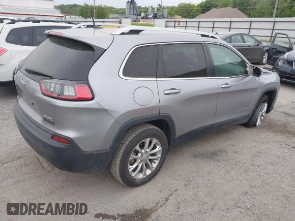 2019 Jeep Cherokee Latitude с VIN 1C4PJLCB7KD325637, выставлен на аукционе IAAI как лот 42293834 с пробегом 165 997 миль миль и . История ставок и продаж доступна на DreamBid. Изображение 4.