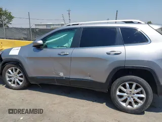2014 Jeep Cherokee Limited с VIN 1C4PJMDS0EW110890, выставлен на аукционе IAAI как лот 42719588 с пробегом 88 090 миль миль и . История ставок и продаж доступна на DreamBid. Изображение 15.