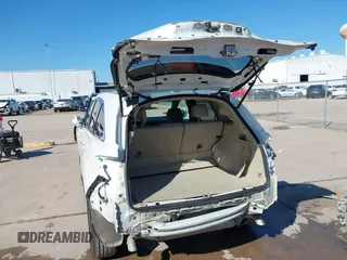 2014 Acura RDX Tech Pkg with VIN 5J8TB3H59EL014382, listed as a IAAI auction lot 41649885 with 104,542 mi miles. Bid and sale history available at carsss.com. Image 18.
