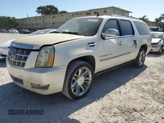 2009 Cadillac Escalade z VIN 1GYFC36249R171039, wystawiony jako Copart lot #41467275 z przebiegiem 150 248 mil mil oraz Czysty tytuł • Clean title. Historia ofert i sprzedaży dostępna na DreamBid. Obrazek 1.