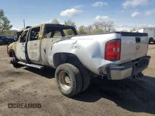 2014 Chevrolet Silverado 3500HD LTZ z VIN 1GC4K1C85EF117886, wystawiony jako Copart lot #50404755 z przebiegiem Nie podano mil oraz Nie do naprawy. Historia ofert i sprzedaży dostępna na DreamBid. Obrazek 2.
