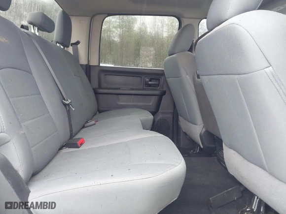 2018 Ram 2500 Tradesman with VIN 3C6UR5CL6JG148264, listed as a IAAI auction lot 41839450 with 107,852 mi miles. Bid and sale history available at carsss.com. Image 8.