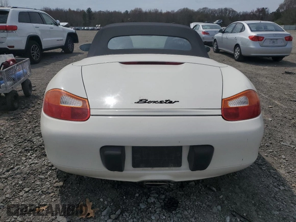 2000 Porsche Boxster z VIN WP0CA2983YU620313, wystawiony jako Copart lot #54605995 z przebiegiem 134 807 mil mil oraz Tytuł czysty. Historia ofert i sprzedaży dostępna na DreamBid. Obrazek 6.