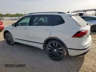2021 Volkswagen Tiguan SE z VIN 3VV3B7AX9MM003432, wystawiony jako Copart lot #63422315 z przebiegiem 64 531 mil mil oraz Czysty tytuł • Clean title. Historia ofert i sprzedaży dostępna na DreamBid. Obrazek 2.