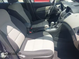 2014 Chevrolet Cruze LS with VIN 1G1PA5SG5E7450771, listed as a IAAI auction lot 42214200 with 66,312 mi miles and . Bid and sale history available at DreamBid. Image 5.