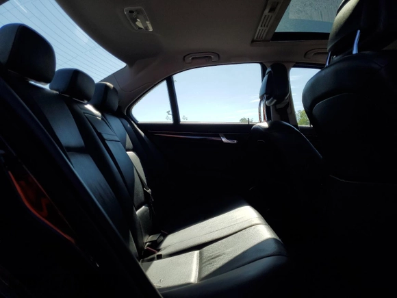 2008 Mercedes-Benz C 300 Sport with VIN WDDGF81X88F069525, listed as a Copart auction lot 65866895 with 190,678 mi miles and Clean title. Bid and sale history available at DreamBid. Image 10.