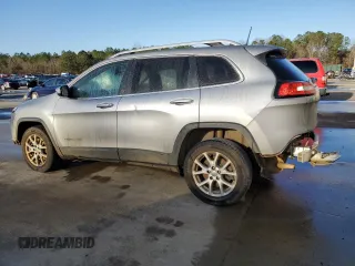 2017 Jeep Cherokee Latitude with VIN 1C4PJLCS9HW650948, listed as a Copart auction lot 43453955 with 140,764 mi miles and Salvage Title. Bid and sale history available at carsss.com. Image 2.