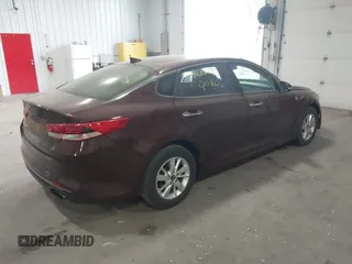 2016 Kia Optima LX z VIN 5XXGT4L38GG109351, wystawiony jako IAAI lot #42282193 z przebiegiem 75 076 mil mil oraz . Historia ofert i sprzedaży dostępna na DreamBid. Obrazek 4.