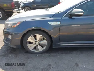 2015 Kia Optima EX z VIN KNAGN4AD8F5084764, wystawiony jako IAAI lot #42404405 z przebiegiem 158 587 mil mil oraz . Historia ofert i sprzedaży dostępna na DreamBid. Obrazek 14.