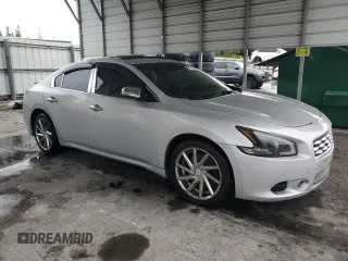 2013 Nissan Maxima SV z VIN 1N4AA5AP4DC845387, wystawiony jako Copart lot #59285485 z przebiegiem 99 719 mil mil oraz Czysty tytuł • Clean title. Historia ofert i sprzedaży dostępna na DreamBid. Obrazek 4.