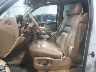 2002 GMC Envoy SLT with VIN 1GKDT13S722453300, listed as a Copart auction lot 45795025 with 158,290 mi miles and Salvage Title. Bid and sale history available at carsss.com. Image 7.