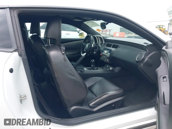 2010 Chevrolet Camaro 2LT with VIN 2G1FG1EV2A9175429, listed as a IAAI auction lot 42353345 with 150,451 mi miles and . Bid and sale history available at DreamBid. Image 5.