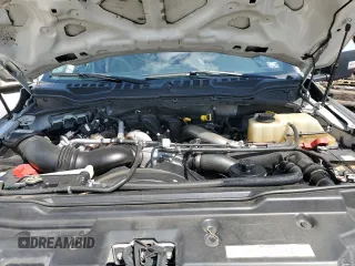 2019 Ford F-350 XL with VIN 1FT8W3DT3KEG72017, listed as a Copart auction lot 50609235 with 161,842 mi miles and Salvage title. Bid and sale history available at DreamBid. Image 7.