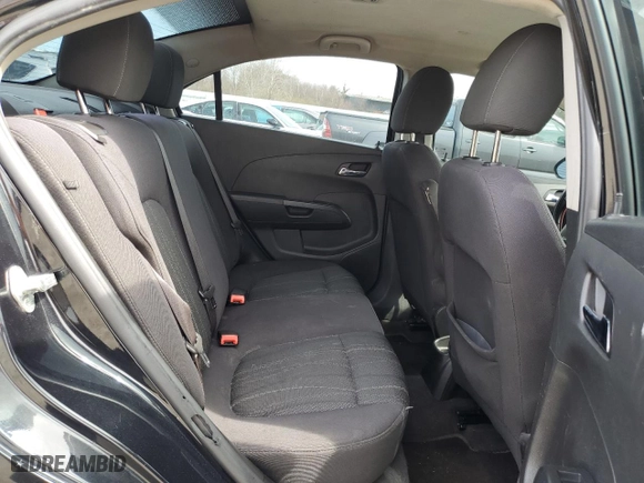 2015 Chevrolet Sonic LT with VIN 1G1JC5SGXF4148332, listed as a Copart auction lot 50212585 with 117,108 mi miles and Clean Title. Bid and sale history available at carsss.com. Image 10.