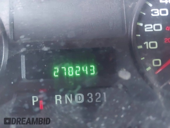 2007 Ford F-250 XL с VIN 1FTSW21P57EB33512, выставлен на аукционе IAAI как лот 42421359 с пробегом 278 243 миль миль и . История ставок и продаж доступна на DreamBid. Изображение 15.