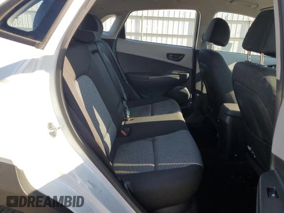 2019 Hyundai Kona SE with VIN KM8K12AA5KU316557, listed as a Copart auction lot 70407322 with 98,400 mi miles. Bid and sale history available at carsss.com. Image 10.