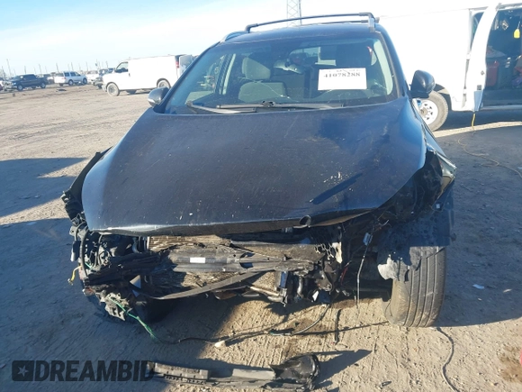 2017 Kia Sorento LX z VIN 5XYPG4A50HG287924, wystawiony jako IAAI lot #41078288 z przebiegiem Nie podano mil oraz . Historia ofert i sprzedaży dostępna na DreamBid. Obrazek 11.