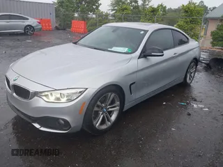 2015 BMW 4 Series 428i z VIN WBA3N3C55FK233180, wystawiony jako IAAI lot #42222285 z przebiegiem 190 073 mil mil oraz . Historia ofert i sprzedaży dostępna na DreamBid. Obrazek 2.